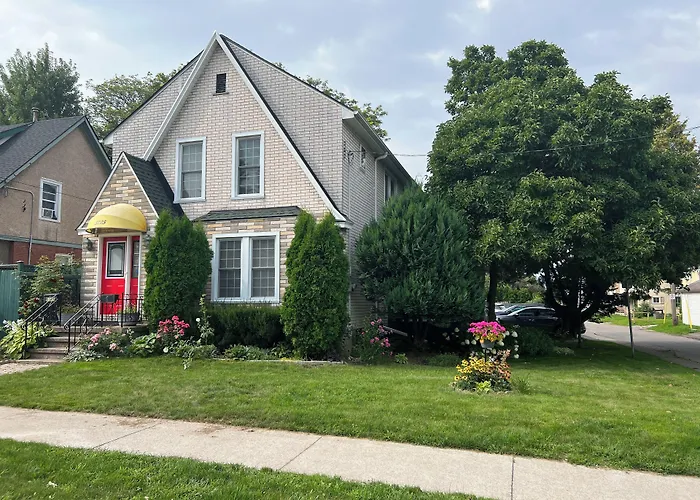 Cozy House B&B Niagara Falls